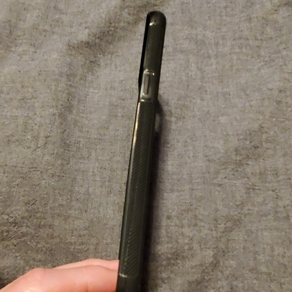 Phone case - Picture 4 of 6